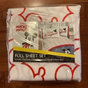 NEW Mickey Mouse Full Bed set